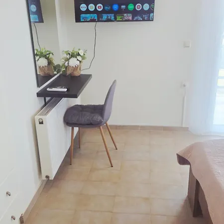 Agelina 1 Kávos